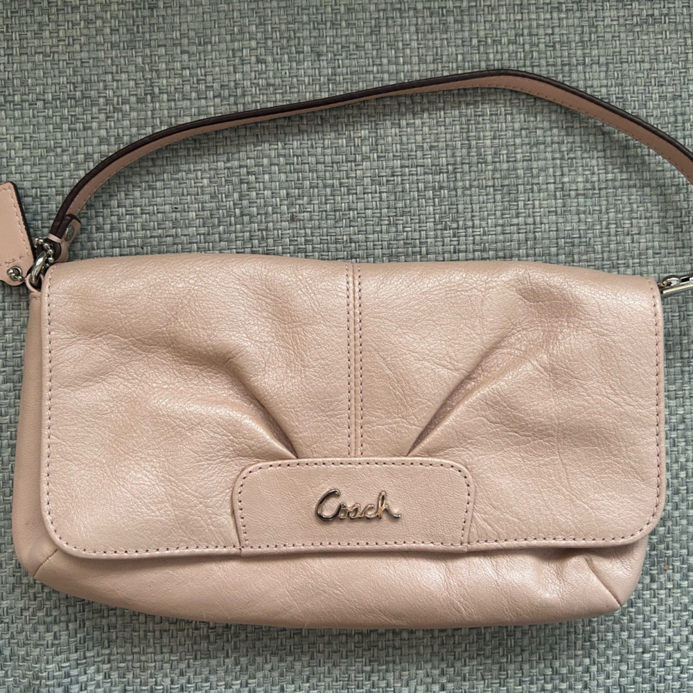Coach Pink Leather Women's Bag